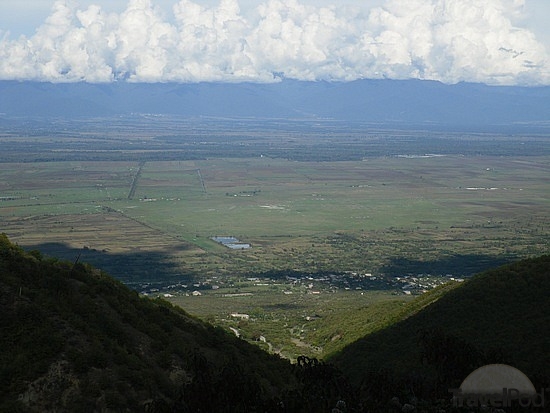 alazani-valley-seen-from-signagi-n1-georgia