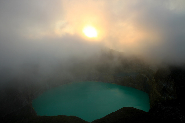 kelimutu Indonesia volcanic Lakes three colours 5