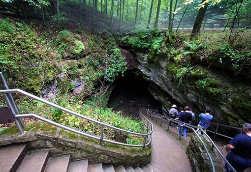 Mammoth-Cave-National-Entrance