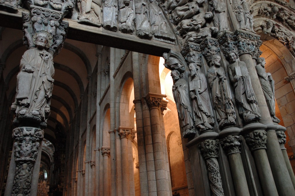 Interior_Catedral_Santiago_de_Compostela