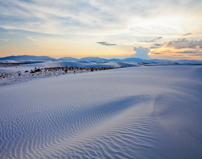 18-Белоснежные дюны Фарфоровой пустыни в Нью-Мексико