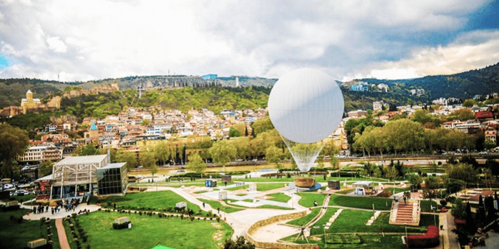 "საჰაერო ატრაქციონი Air Balloon Tbilisi" 